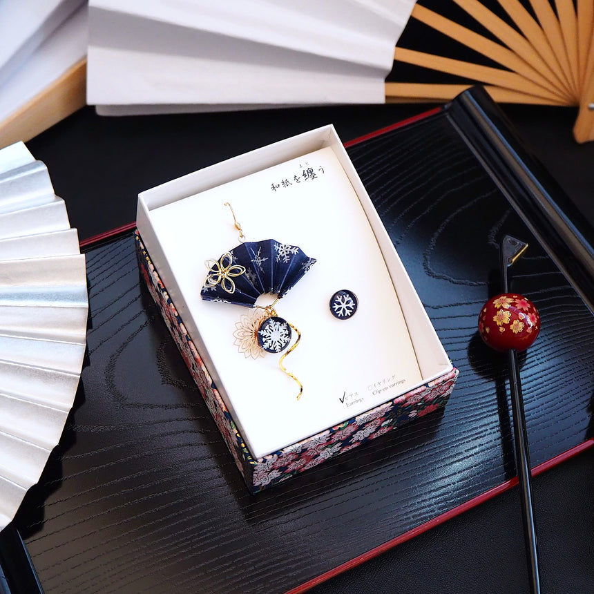 和心　- Asymmetry -　雪の結晶（紺）