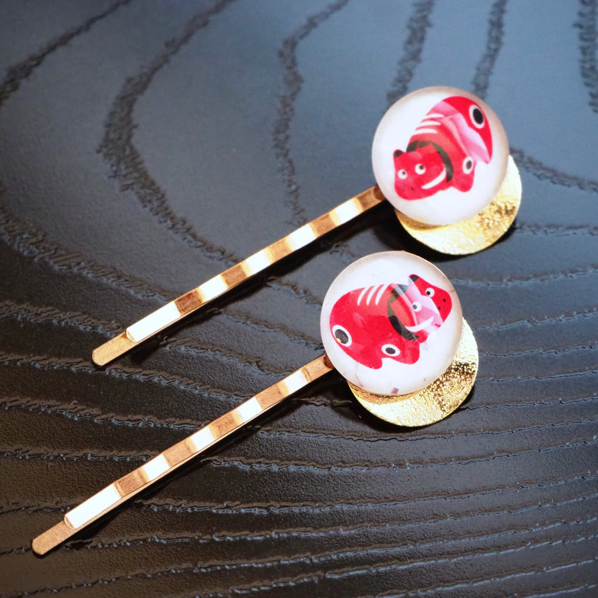 福べこ　- 縁起物赤べこモチーフ -　ﾍｱﾋﾟﾝ