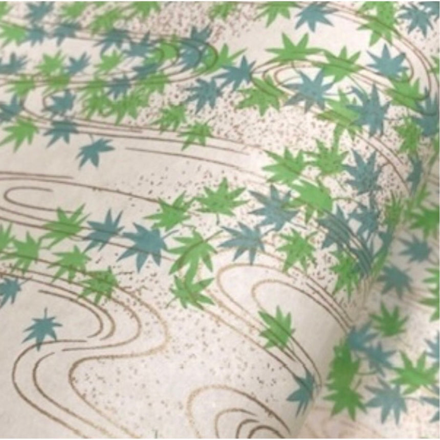 紗　- Saya -　三段もみじ（緑・流線）