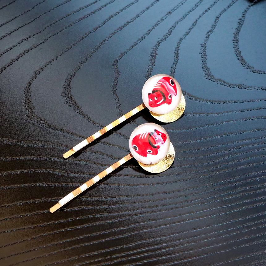 福べこ　- 縁起物赤べこモチーフ -　ﾍｱﾋﾟﾝ