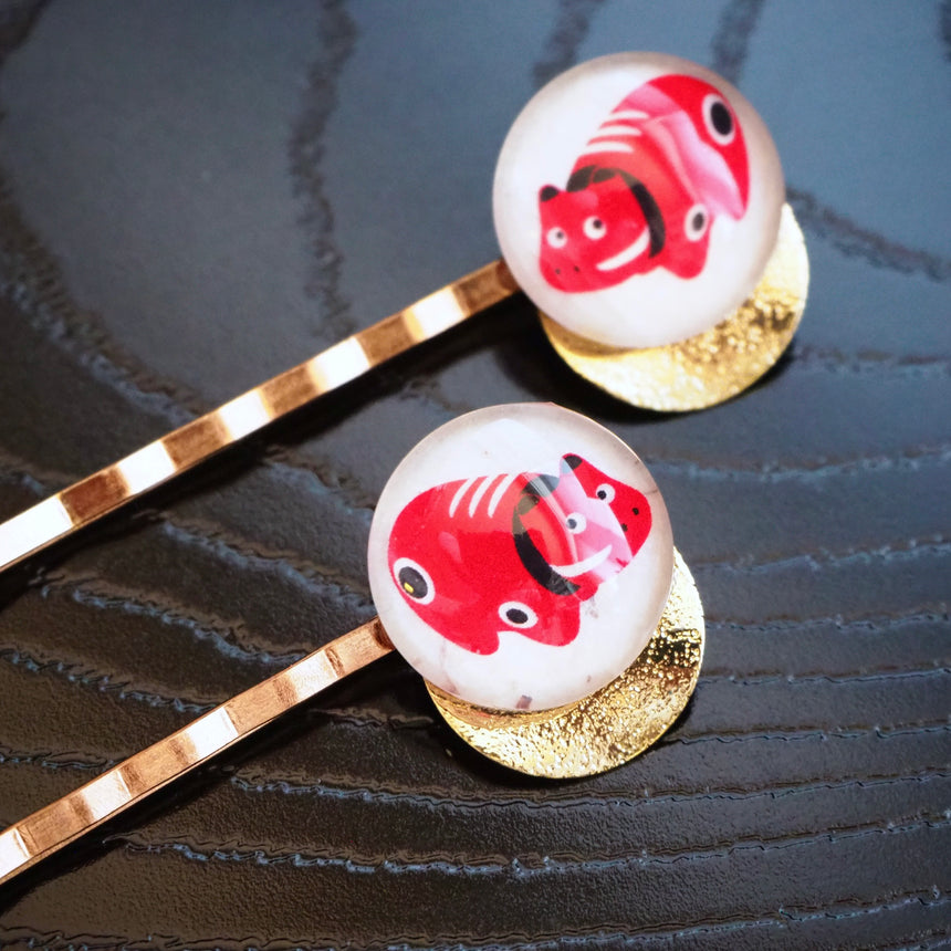 福べこ　- 縁起物赤べこモチーフ -　ﾍｱﾋﾟﾝ