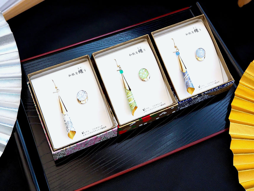 螺旋状和紙ジュエリー